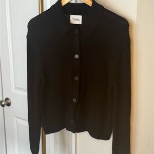 Stylish Black Button-Up Cardigan